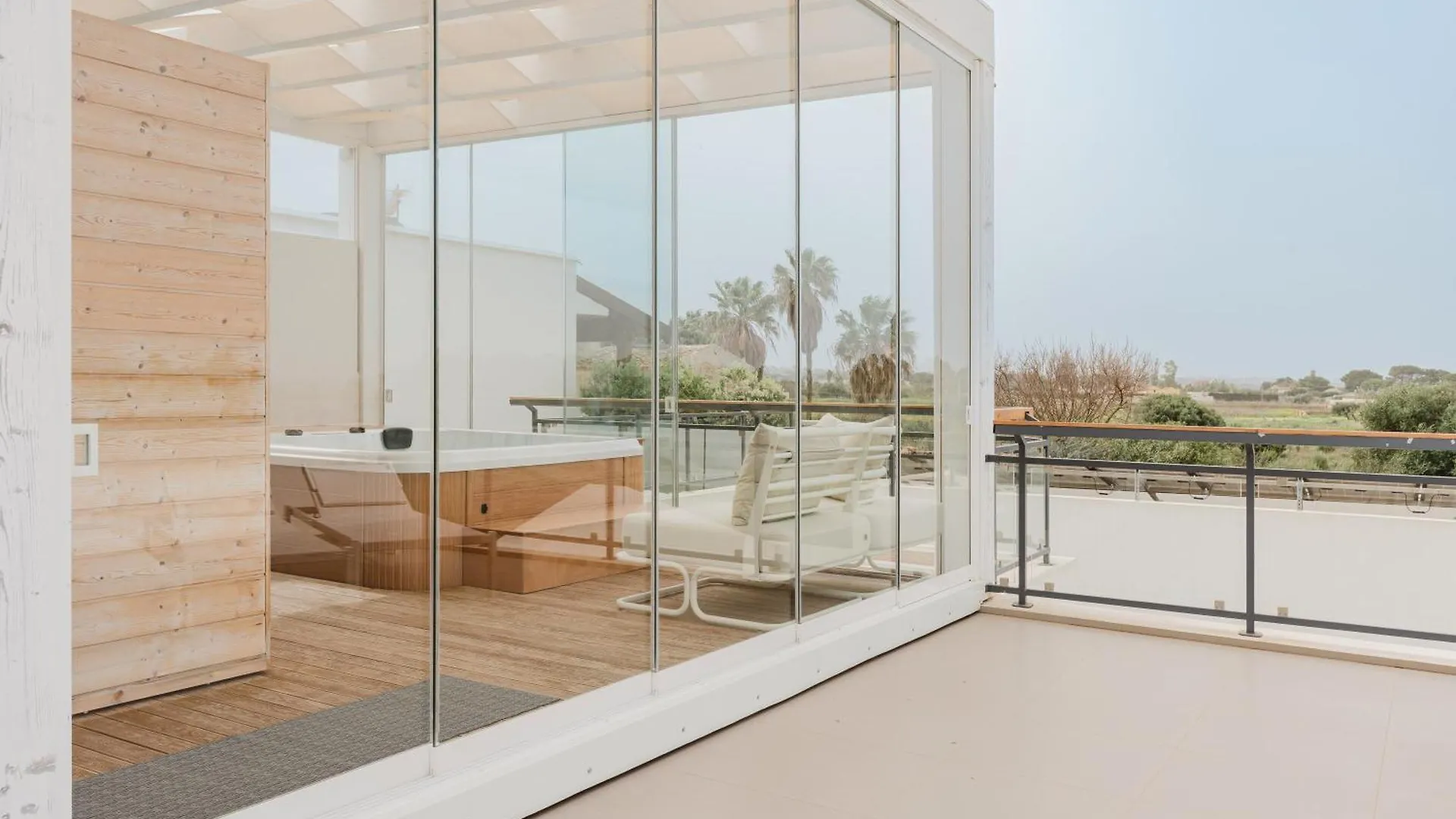 ベッド・アンド・ブレックファスト Casa Umeli With Jacuzzi And Sauna マルサラ イタリア
