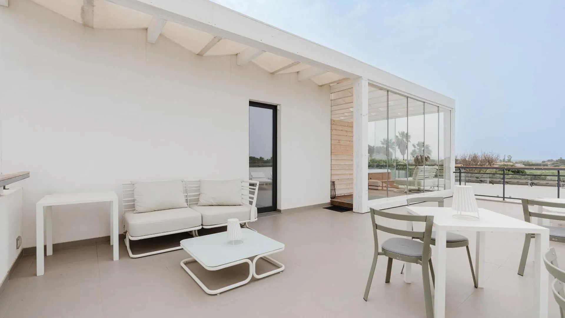 Casa Umeli With Jacuzzi And Sauna マルサラ 0*,