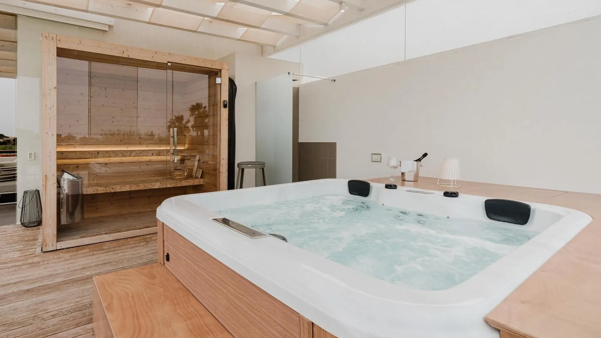 Casa Umeli With Jacuzzi And Sauna マルサラ