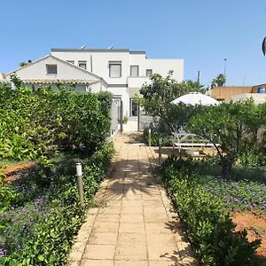  Bed & Breakfast Sikelia