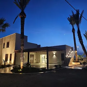  Bed & Breakfast Affitta L'oasi Delle Saline